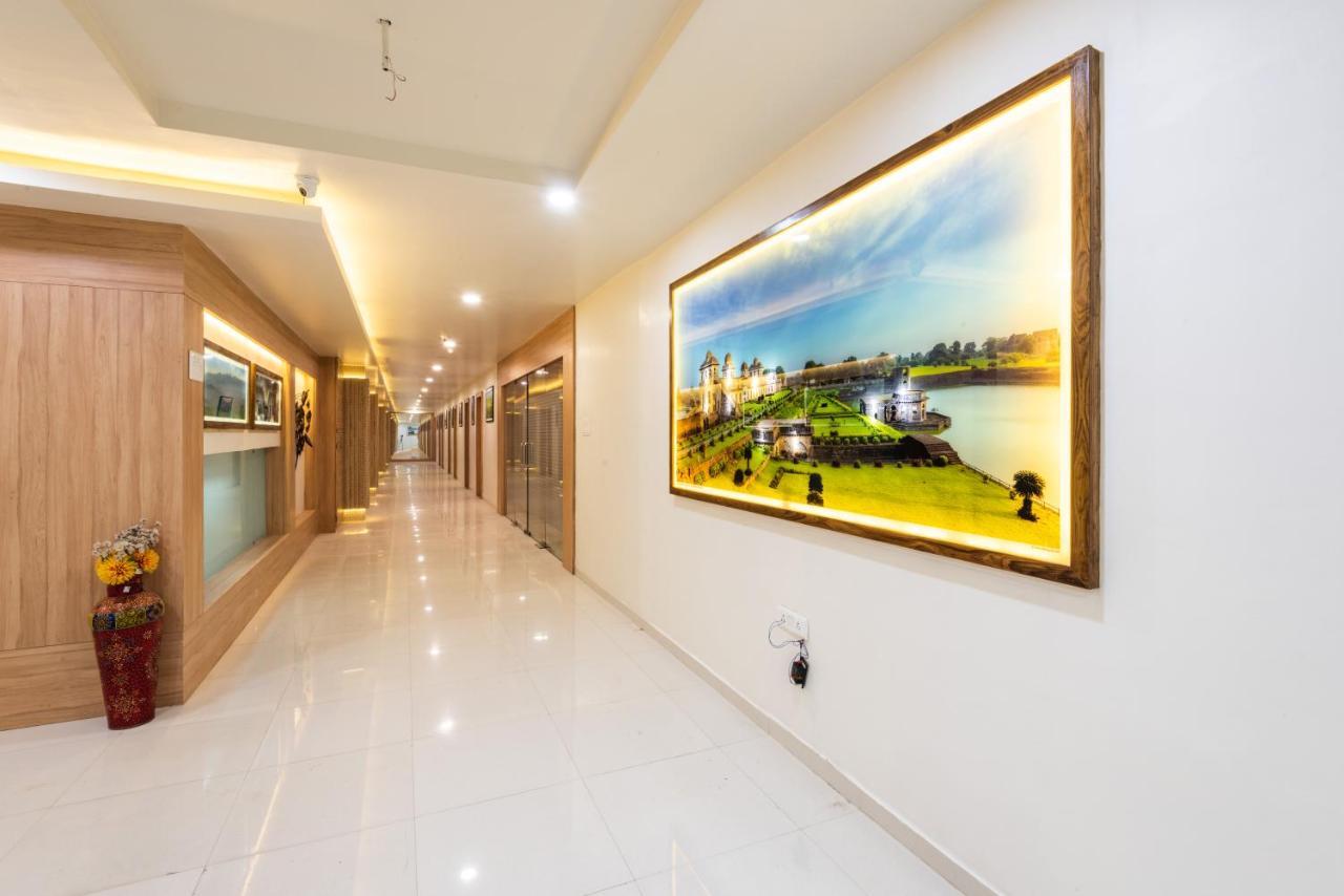 Hotel Drishti,Bhopal Buitenkant foto