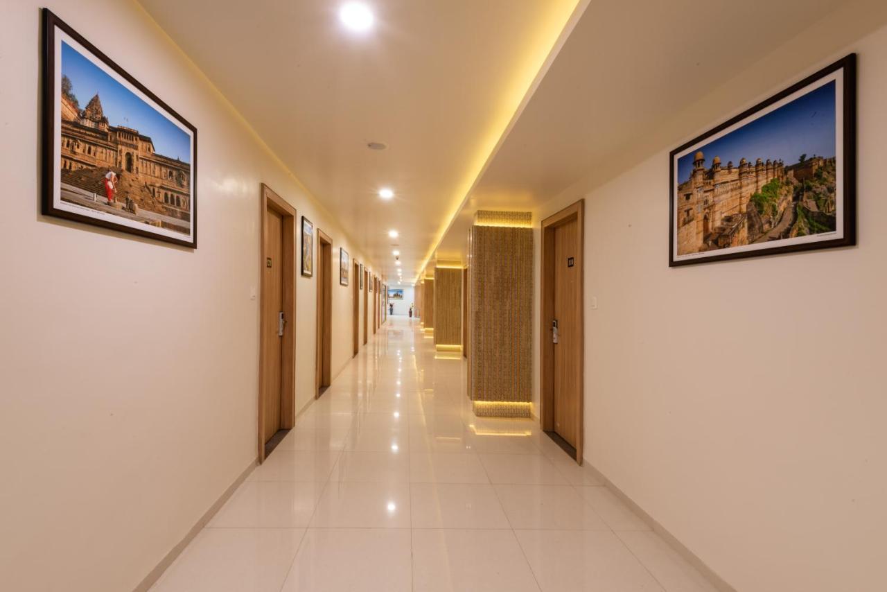 Hotel Drishti,Bhopal Buitenkant foto