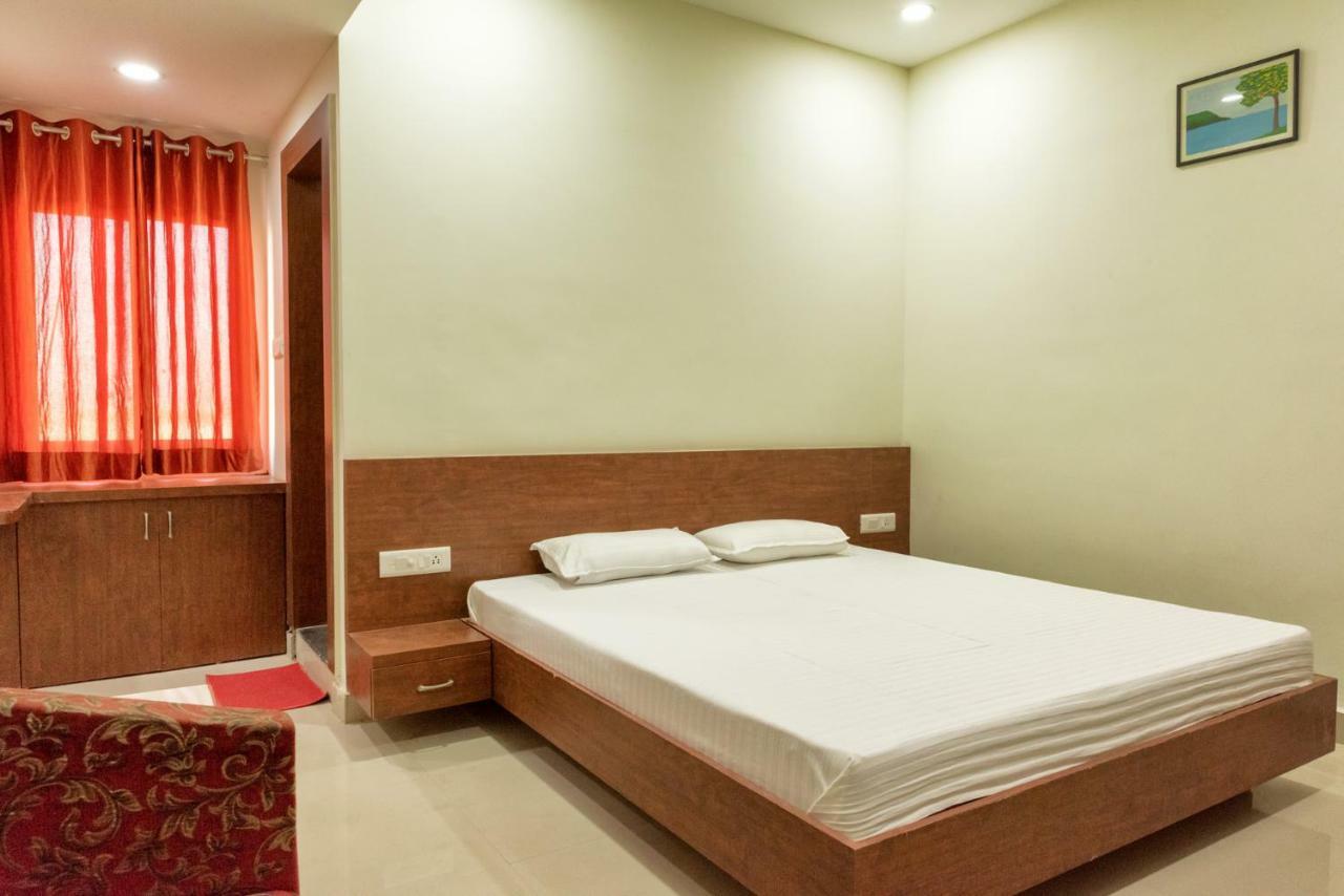 Hotel Drishti,Bhopal Buitenkant foto